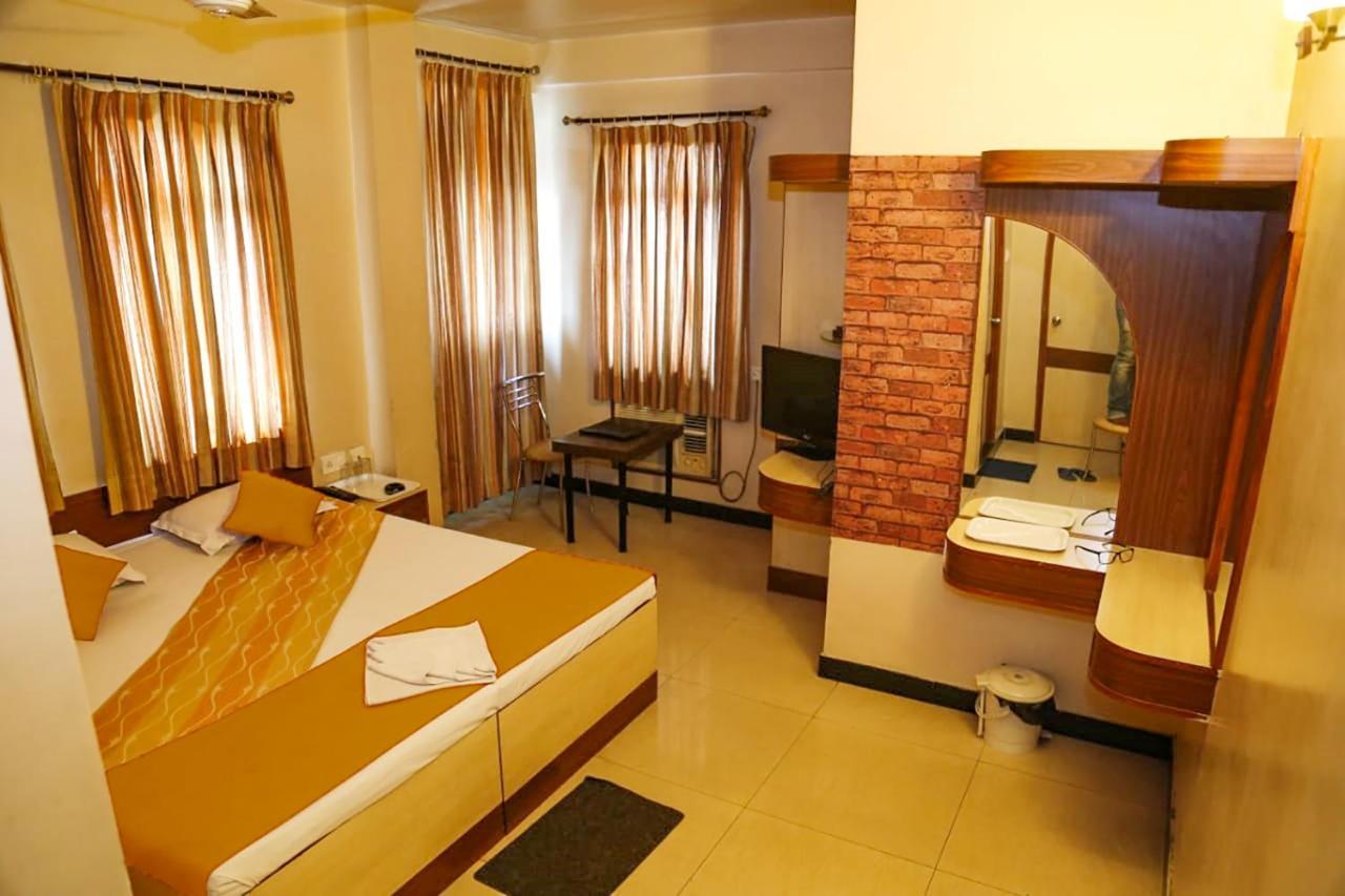 Fabhotel Shivangan Kolkata Airport - Fully Vaccinated Staff Экстерьер фото