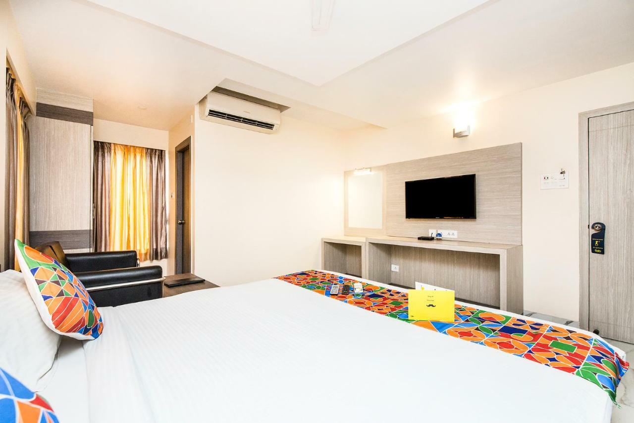 Fabhotel Shivangan Kolkata Airport - Fully Vaccinated Staff Экстерьер фото