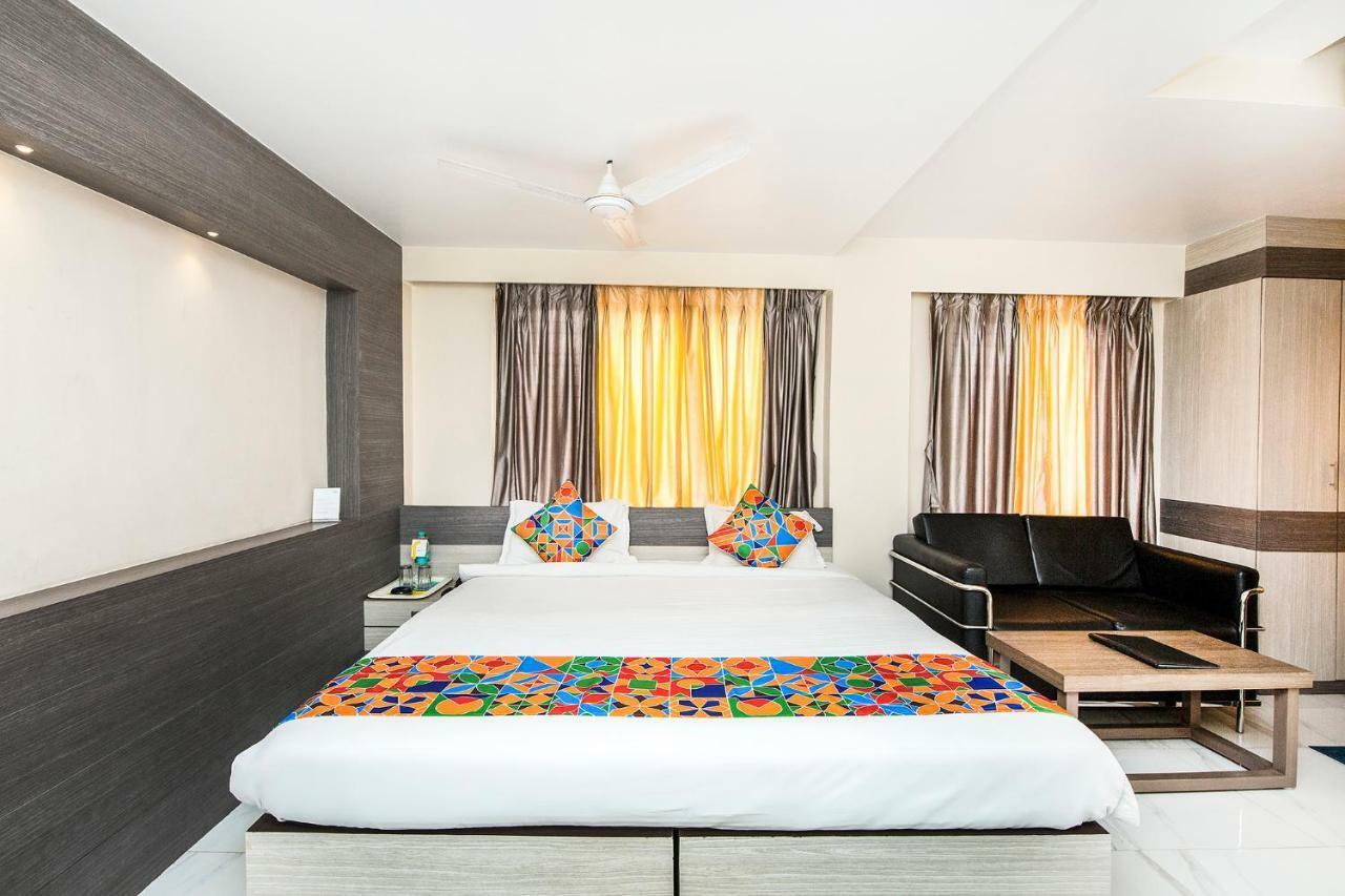 Fabhotel Shivangan Kolkata Airport - Fully Vaccinated Staff Экстерьер фото