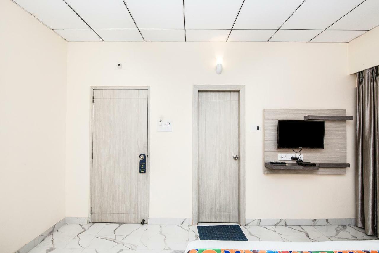 Fabhotel Shivangan Kolkata Airport - Fully Vaccinated Staff Экстерьер фото